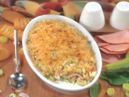 Вкусно лятно ястие с тиквички, шунка и спанак